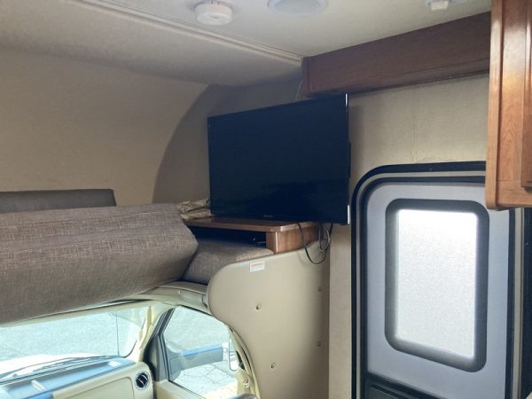 Image00006 2017 Holiday Rambler Class C RV Vesta 31U