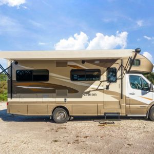 Image00006 2017 Winnebago Class C RV NAVION 24J