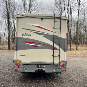 Image00006 2017 Winnebago Class C RV VIEW 24J