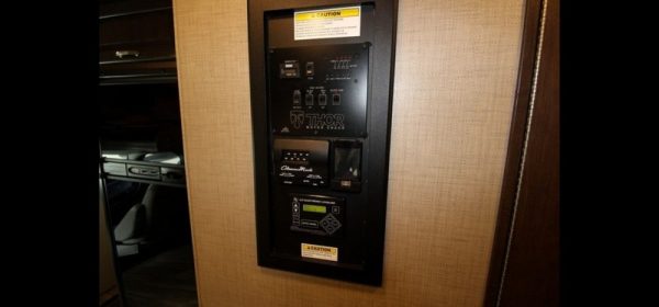 Image00006 2018 Thor Motor Coach Class C RV OUTLAW 29H