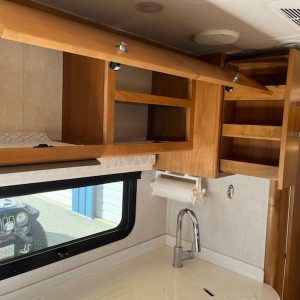 Image00006 2019 Thor Motor Coach Class C RV QUANTUM WS31