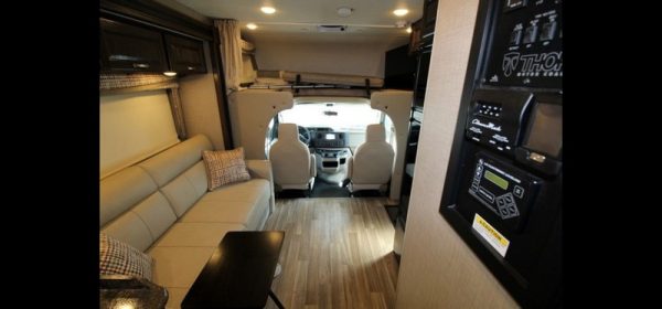 Image00007 2018 Thor Motor Coach Class C RV OUTLAW 29H