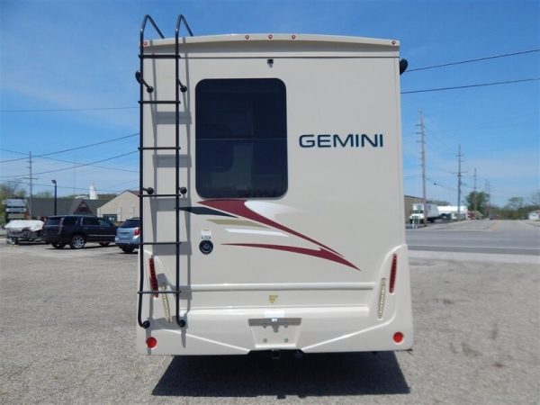Image00008 2019 Thor Class C RV Gemini 24TF
