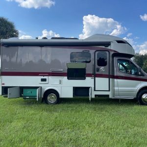 Image00009 2020 Tiffin Motorhomes Class C RV WAYFARER 25RW