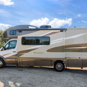 Image00010 2017 Winnebago Class C RV NAVION 24J
