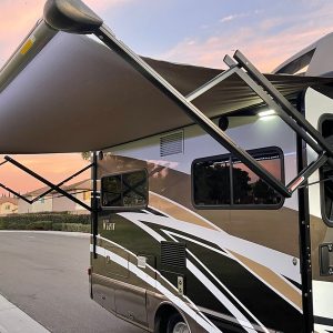 Image00010 2018 Winnebago Class C RV View 24J