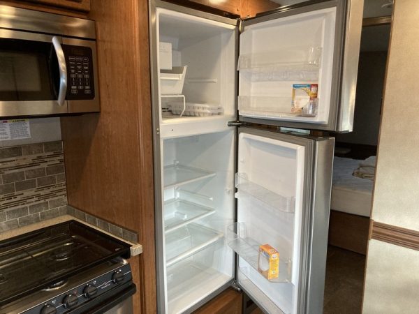 Image00011 2017 Holiday Rambler Class C RV Vesta 31U
