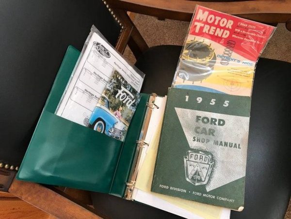 Image00012 1955 Ford Crown Victoria Skyliner Glass Roof V8 3SPD AC