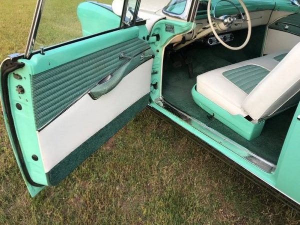 Image00013 1955 Ford Crown Victoria Skyliner Glass Roof V8 3SPD AC