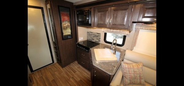 Image00013 2018 Thor Motor Coach Class C RV OUTLAW 29H