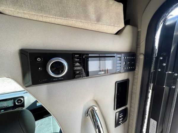 Image00013 2020 Tiffin Motorhomes Class C RV Wayfarer 24TW
