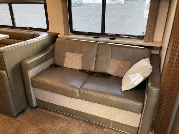 Image00014 2017 Holiday Rambler Class C RV Vesta 31U