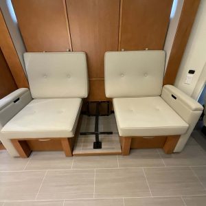 Image00014 2018 Leisure Travel Class C RV Unity U24FX