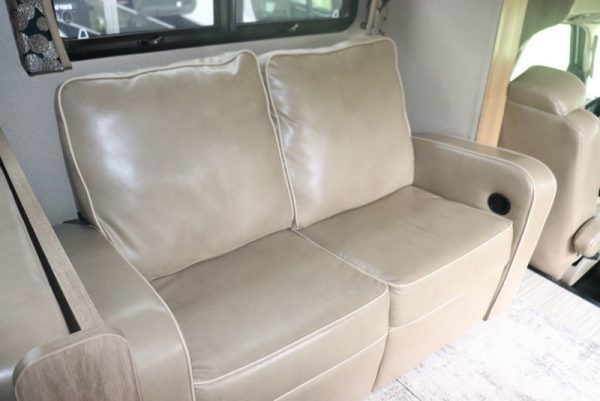 Image00014 2019 Jayco Class C RV Greyhawk Prestige 29MVP