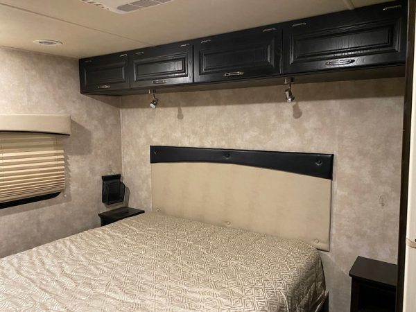 Image00015 2017 Nexus Phantom Class C RV 35SC