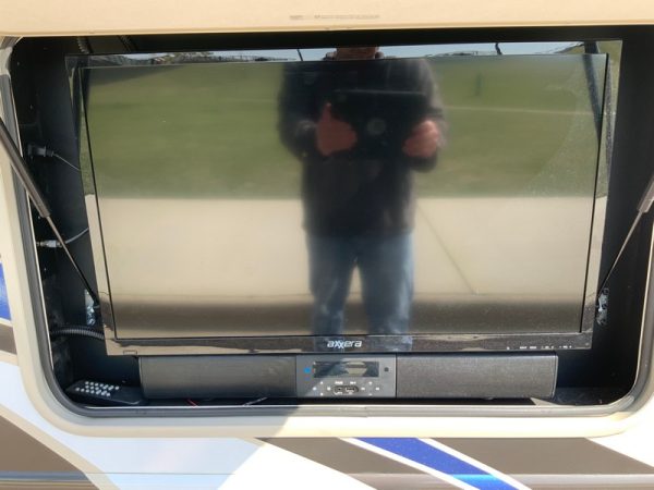 Image00015 2020 Thor Motor Coach Class C RV CHATEAU 31W