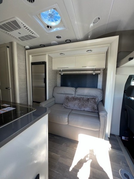 Image00015 2020 Tiffin Motorhomes Class C RV Wayfarer 24TW