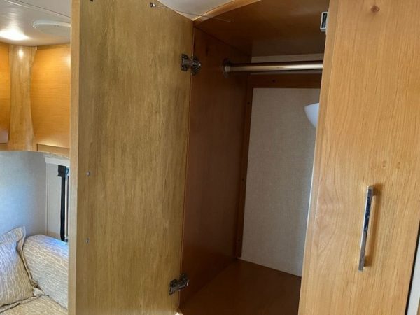 Image00016 2019 Thor Motor Coach Class C RV QUANTUM WS31