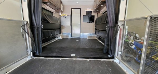 Image00017 2018 Thor Motor Coach Class C RV OUTLAW 29H