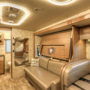 Image00017 2018 Winnebago Class C RV NAVION 24D