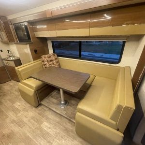 Image00017 2018 Winnebago Class C RV View 24J