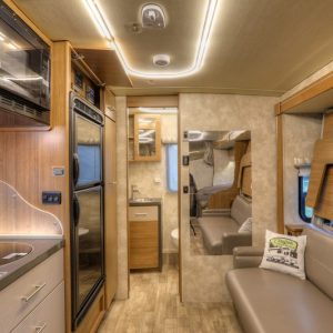 Image00018 2018 Winnebago Class C RV NAVION 24D