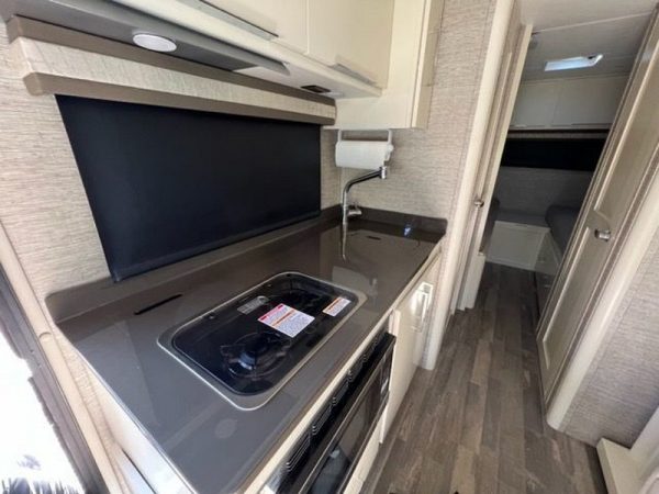 Image00018 2020 Tiffin Motorhomes Class C RV Wayfarer 24TW