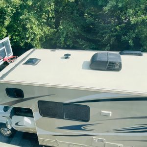 Image00018 2021 Winnebago Class C RV MINNIE WINNIE 25B