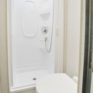 Image00019 2017 Winnebago Class C RV NAVION 24J
