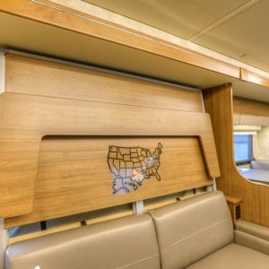 Image00019 2018 Winnebago Class C RV NAVION 24D