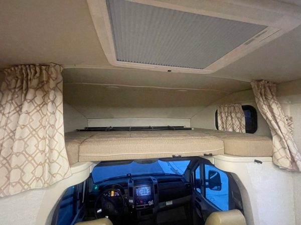 Image00020 2018 Winnebago Class C RV View 24J