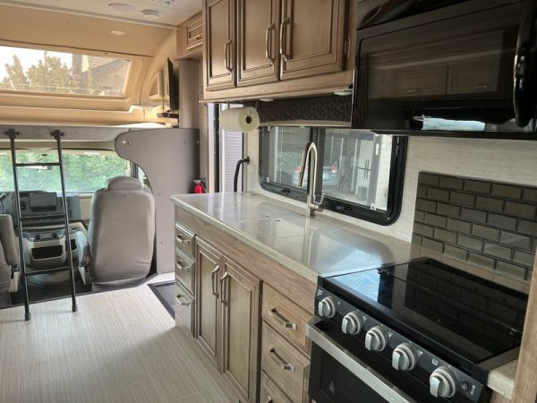 Image00021 2021 Jayco Class C RV GREYHAWK PRESTIGE 29MVP