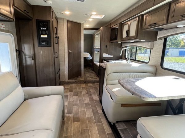 Image00021 2021 Thor Motor Coach Class C RV Chateau 31EV