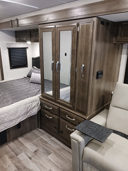 Image00022 2021 Jayco Class C RV MELBOURNE 24L