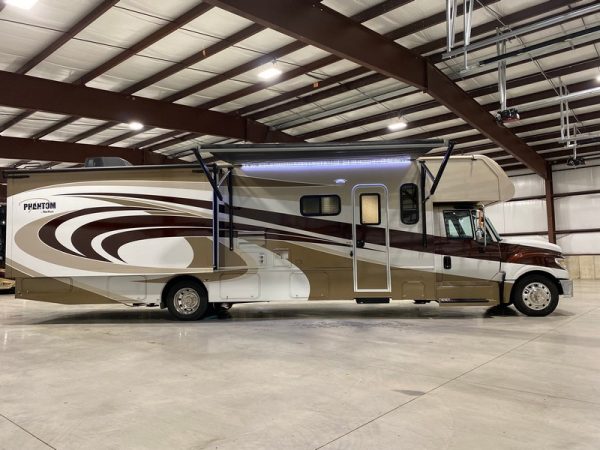 Image00023 2017 Nexus Phantom Class C RV 35SC