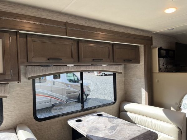 Image00023 2021 Thor Motor Coach Class C RV Chateau 31EV