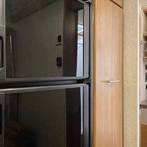 Image00024 2019 Winnebago Class C RV NAVION 24D