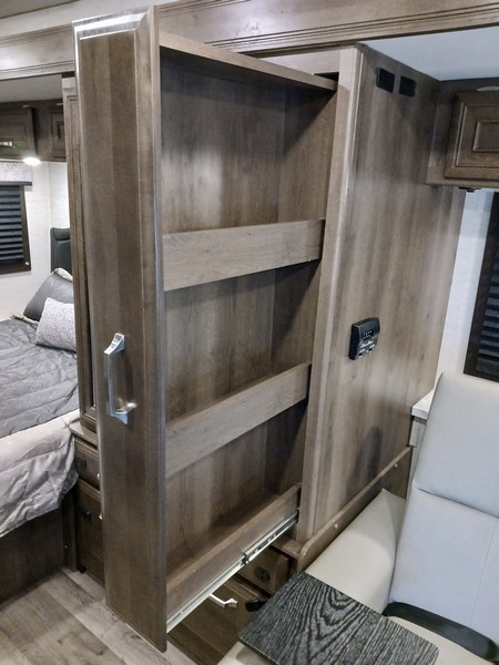 Image00024 2021 Jayco Class C RV MELBOURNE 24L