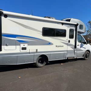 Image00025 2018 Winnebago Class C RV NAVION 24D