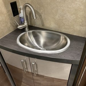Image00026 2017 Winnebago Class C RV VIEW 24J