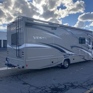 Image00028 2017 Holiday Rambler Class C RV Vesta 31U