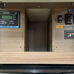 Image00029 2017 Winnebago Class C RV VIEW 24J