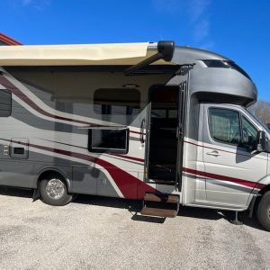 Image00029 2019 Thor Motor Coach Class C RV QUANTUM WS31