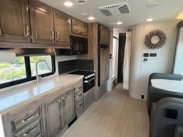Image00029 2021 Jayco Class C RV GREYHAWK PRESTIGE 29MVP