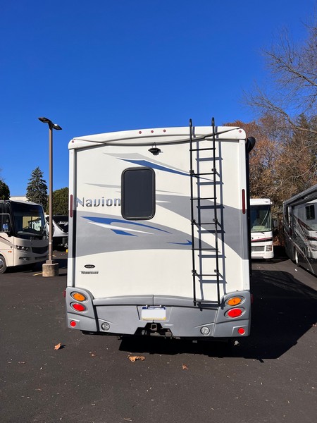 Image00030 2018 Winnebago Class C RV NAVION 24D