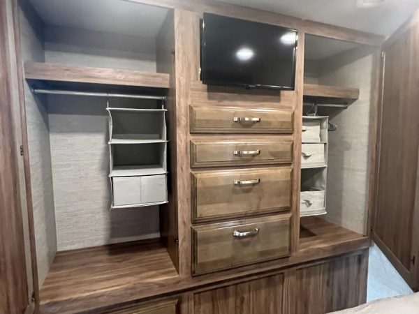 Image00030 2021 Jayco Class C RV GREYHAWK PRESTIGE 29MVP