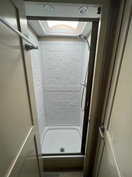 Image00031 2020 Tiffin Motorhomes Class C RV Wayfarer 24TW