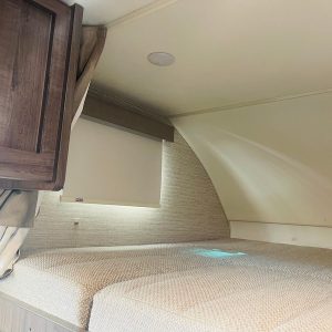 Image00031 2021 Winnebago Class C RV MINNIE WINNIE 25B