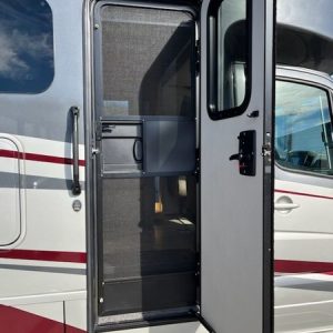 Image00032 2019 Thor Motor Coach Class C RV QUANTUM WS31