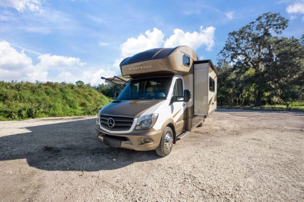 Image00033 2017 Winnebago Class C RV NAVION 24J